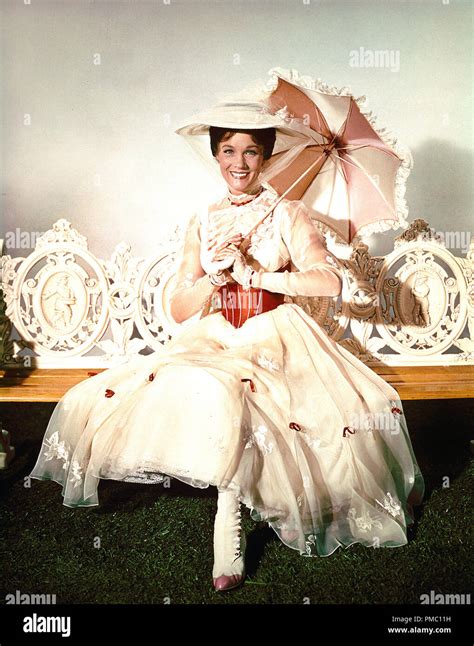 Julie Andrews Mary Poppins High Resolution Stock Photography And Images