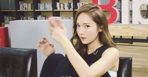 Jessica Jung Shared Cute Pictures From The Set Of Beauty Bible