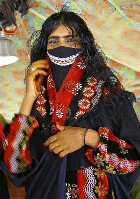 Rashaida Women Eritrea And Northeast Sudan Gypsy Culture African Culture