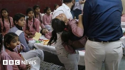 Delhi Gas Leak 200 Schoolgirls In Hospital Bbc News