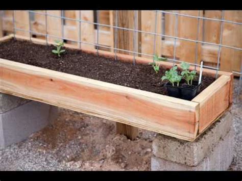This is a great design because it does make it. How To Build a Raised Garden Bed With Legs - YouTube