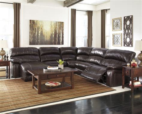 Damacio 5pc Powered Reclining Sectional Living Room Set In Dark Brown