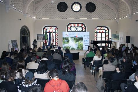 Michele De Lucchi leads Georgian public on a journey through past