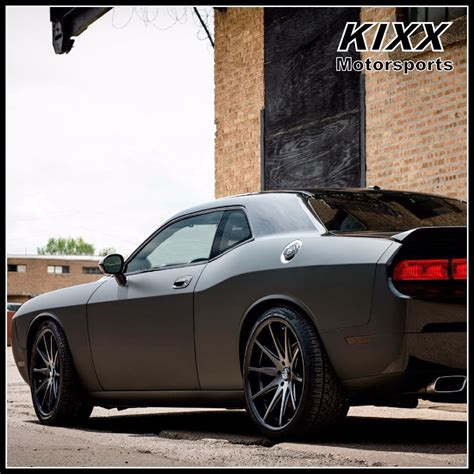 22 Rohana Rc10 22x9 22x105 Black Concave Wheels Fits Dodge Challenger