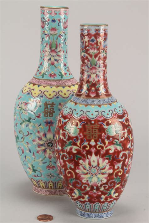 Lot 24 Chinese Famille Rose Porcelain Double Vase Case Auctions