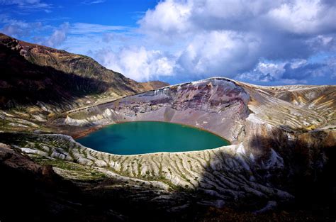 16 Most Beautiful Crater Lakes From Around The World