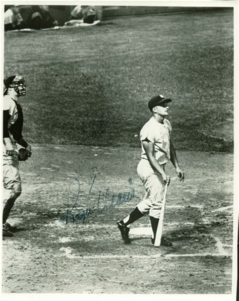 Lot Detail Roger Maris Signed 1961 61st Home Run 8 X 10 Yankees