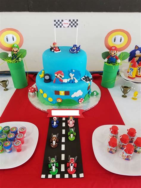 Super mario birthday cake table. Mario & Sonic Cake | Mario birthday cake, Sonic cake ...