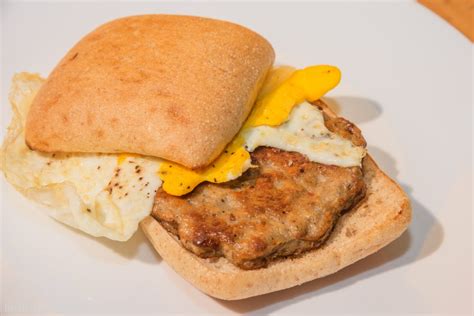 14 healthiest fast food breakfasts, according to registered dietitians. Best fast-food breakfast sandwiches: McDonald's, Burger ...