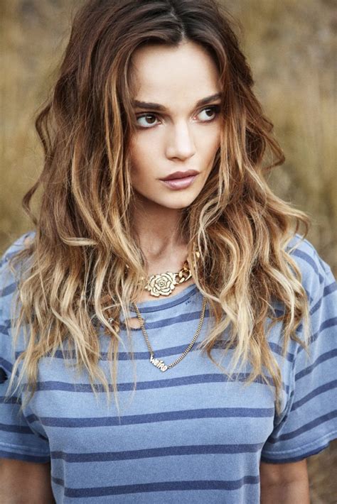 30 Cute Long Hairstyles For Women Be Stylish And Radiant Hottest