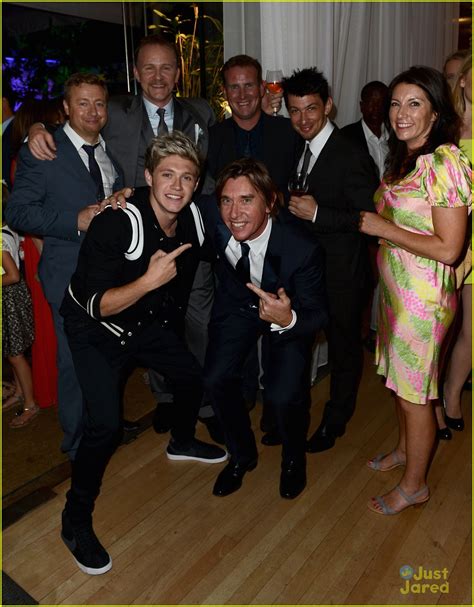 We're not completely sure what those relationship things are, but we can imagine. Niall Horan 'Just Friends' with Ellie Goulding | Photo ...