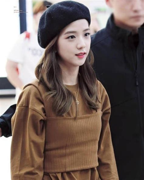 Beret Fashion By K-Pop Idols To Inspire Your Fall 2020 ...