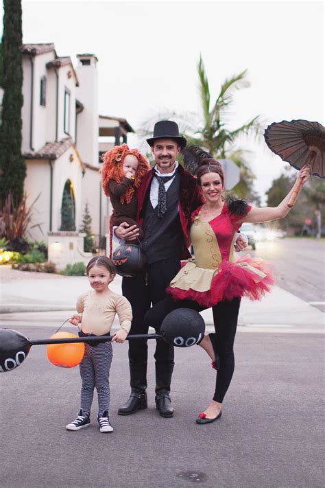 Redhead costume ideas, redhead costume halloween, redhead costume diy, easy redhead halloween baking party red hair boy invitation redhead natural, redhead warrior, mature redhead. LOVE: CIRCUS HALLOWEEN COSTUMES - Tell Love and Party
