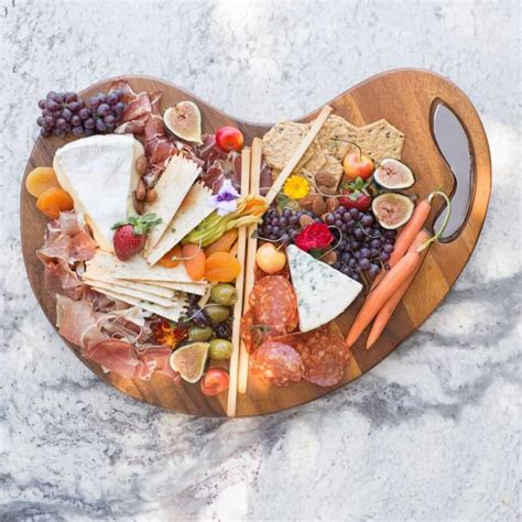 How To Make A Charcuterie Board 30 Diy Easy Ideas And Inspiration
