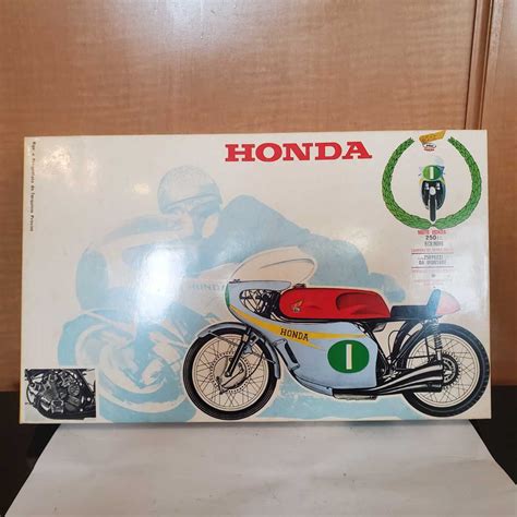Yahooオークション Protar 「honda Rc166」 Grand Prix 250cc 6cili