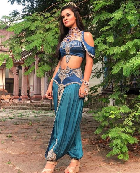 Pin On Avneet Kaur♥️