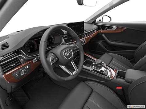 2022 Audi A4 40 Tfsi Quattro Komfort S Tronic Driving