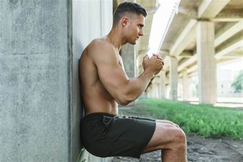 20 Best Calisthenics Leg Exercises And Workout Routine