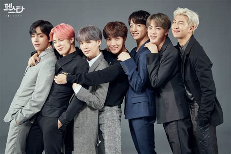 Piratas vs diablos rojos juego 2. BTS Festa 2019 Family Portrait Photos #2 - K-Pop Database ...