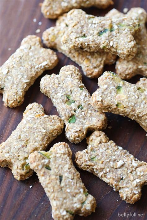 I took an allrecipes recipe for peanut butter and pumpkin dog treats. Low Calorie Dog Treat Recipes Homemade : Easy Homemade Dog ...