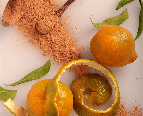 Get Naturally Glowing Skin With These Orange Peel Face Packs Get