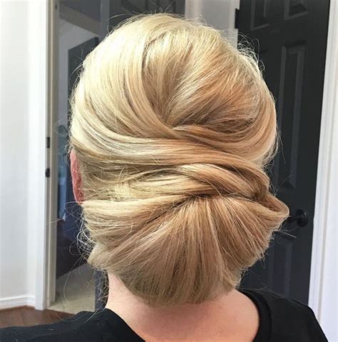 50 Ravishing Mother Of The Bride Hairstyles Mother Of The Bride Hair