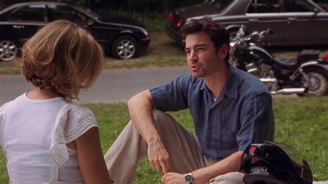 shoei motorcycle helmet of ron livingston as jack berger in sex and the city s05e08 i love a