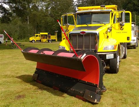 Dump Truck With Snow Plow And 47700 Lbs At Big Truck Dayredmond