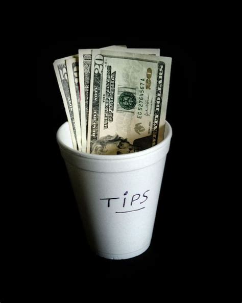 Why Eliminating Tips At Restaurants Doesnt Work
