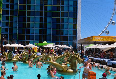 Home hotels leukerbad hotelsthermal hotels & walliser alpentherme leukerbad. Hodor DJ'd a pool party in Vegas while the rest of us were ...