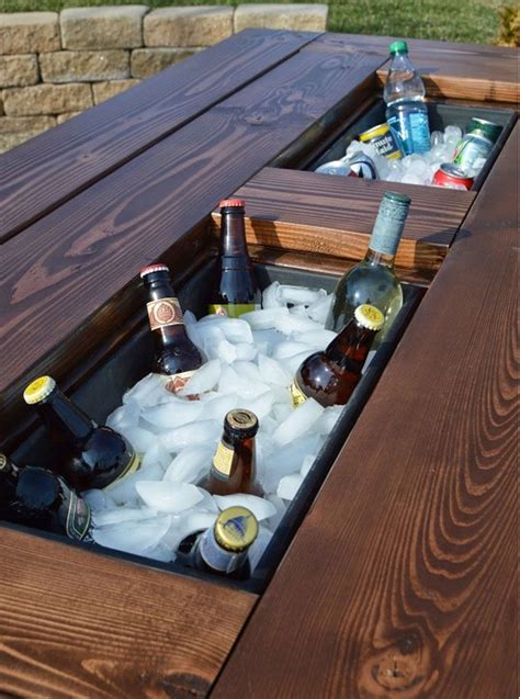 The great thing about this diy bar is that you can use it as a bar, a prep table, or even a potting table. DIY an Outdoor Table with a Built-in Hidden Cooler ...