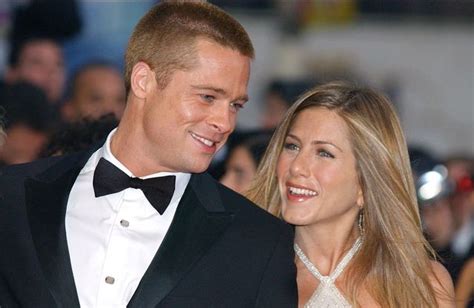 Brad Pitt Et Ines De Ramon Soffrent Une Escapade Romantique Dans Une