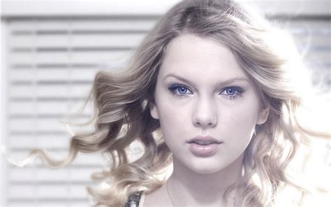 Taylor Swift Cute Taylor Swift Wallpaper 31852283 Fanpop