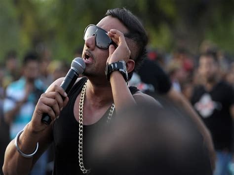 Singer Honey Singh Manhandled At South Delhi Club During Delhi Show Fir Lodged Police