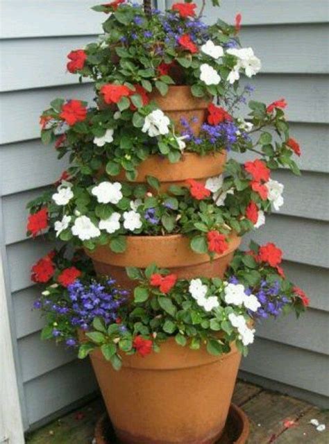Stacking Flower Pots With Flowers Landscaping Pinterest Plants