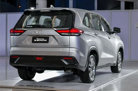 Toyota Innova Zenix Debuts In Indonesia As The Minivan Of 44 Off