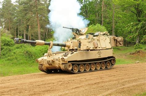 M A Pim Paladin Mm Tracked Self Propelled Howitzer Data United