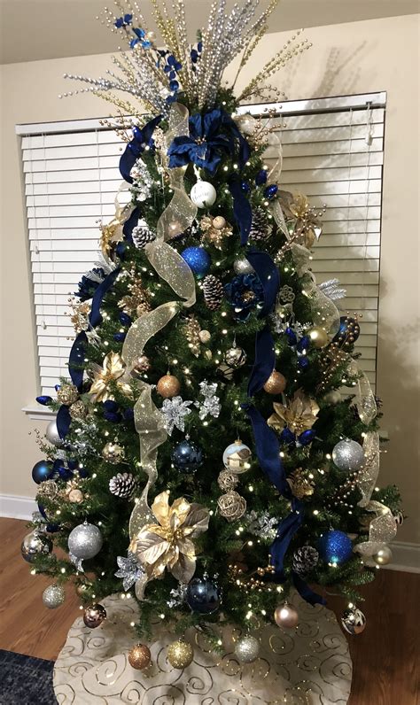 30 Blue And Gold Christmas Tree Decor