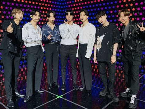 In an instagram posted on thursday, celebrity imam pu syed bakri called for nu'est's september concert in kuala lumpur to. K-Pop's BTS break record with online concert viewers ...