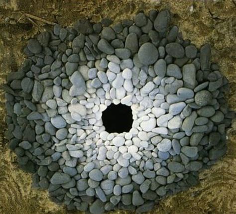 Goldsworthy Insteading Andy Goldsworthy Art Environmental Sculpture Andy Goldsworthy