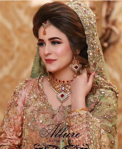 Pakistani Bridal Makeup Pakistani Wedding Outfits Pakistani Bride