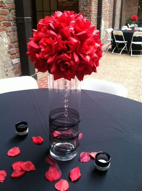 Red And Black Centerpiece Idea Wedding Centerpieces Black