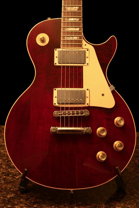 Your preferences are your own, but from an academic perspective, some written works. Gibson Les Paul Standard 1978 Guitar