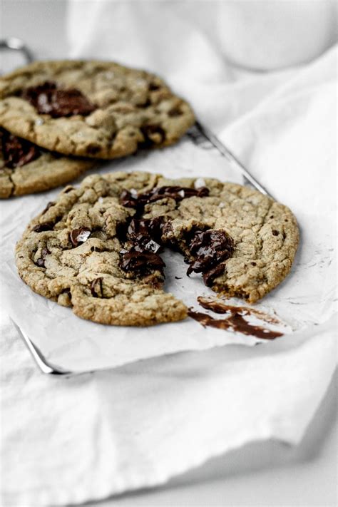 Bakery Style Chocolate Chip Cookies Baran Bakery Cookie Recipies