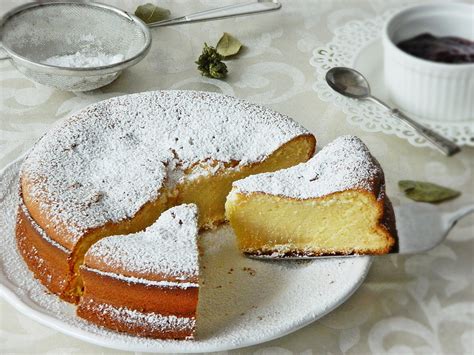 It's a basic cake, so it's a good cake to make while eating at home. Dr Ola's kitchen: Condensed milk Cake. Kondensmilch Kuchen ...