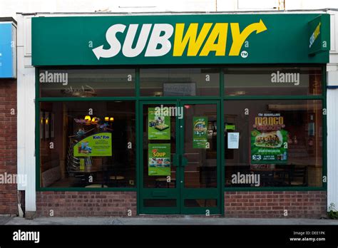 Subway Sandwich Bar Ladenfront Stockfotografie Alamy
