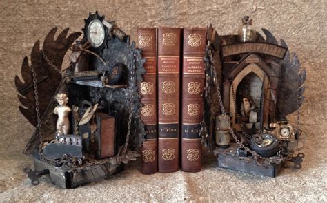 Annes Papercreations Tim Holtz Steampunk Grunge Bookends With A Tiny