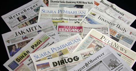 Golongan jenis kertas ini termasuk untuk membuat gelas kertas, piring kertas, karton tebal cetak, tag stock (kertas karton untuk gantungan, kartu komputer, file folders (map folio), dan kartu index. Contoh makalah jurnalistik media cetak ~ Ar-Rohman