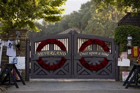 Michael Jacksons Neverland Ranch Sells For M