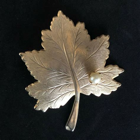 Vintage Sarah Coventry Golden Leaf Pin Brooch With Faux Pearl